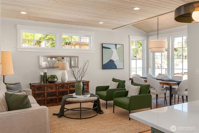 2218 NE 125th Street, Seattle, WA 98125