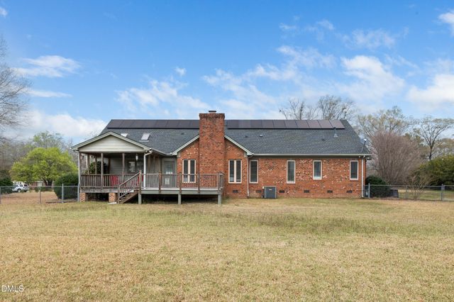 609 W Academy Street, Fuquay Varina, NC 27526