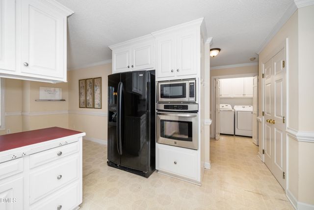 609 W Academy Street, Fuquay Varina, NC 27526