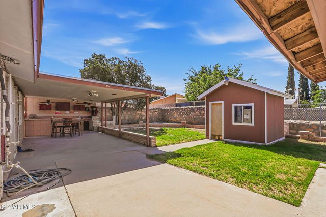 11328 BEACH FRONT Drive, El Paso, TX 79936
