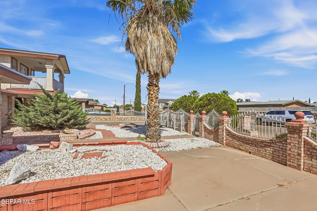 11328 BEACH FRONT Drive, El Paso, TX 79936