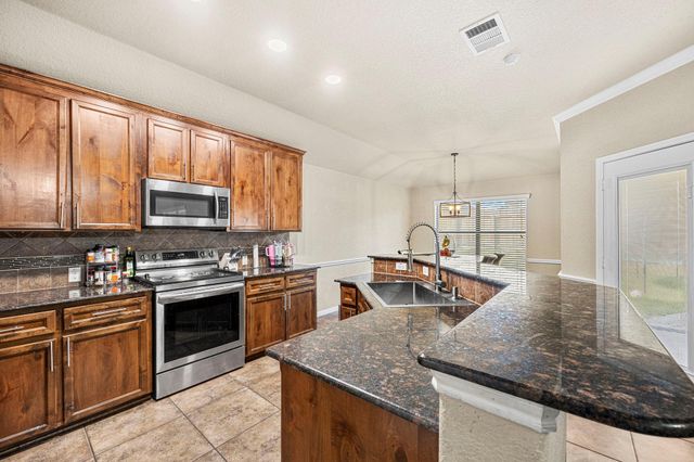 3410 Horizon ST, Copperas Cove, TX 76522