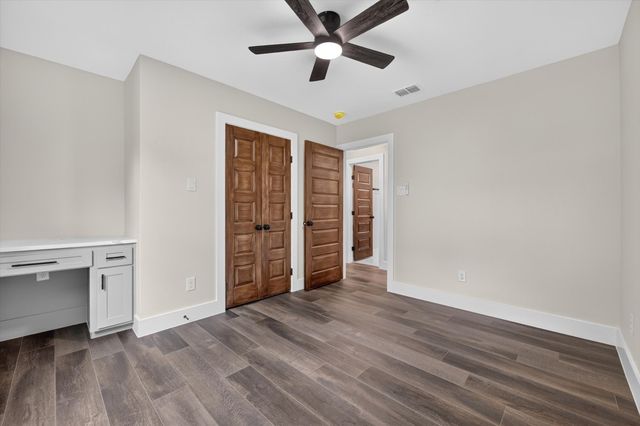 426 Goodyear Street, Irving, TX 75062