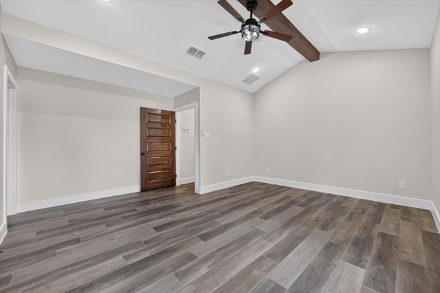 426 Goodyear Street, Irving, TX 75062