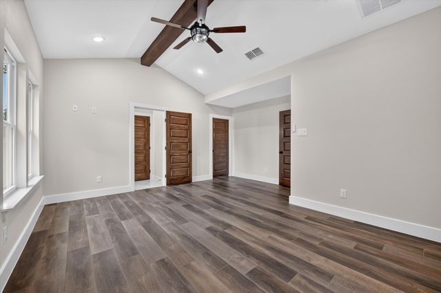 426 Goodyear Street, Irving, TX 75062