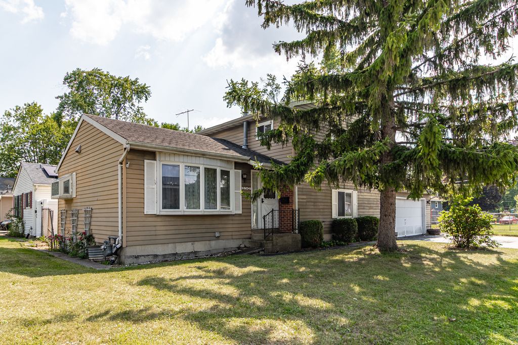 1404 N PLEASANT Drive, Round Lake Beach, IL 60073