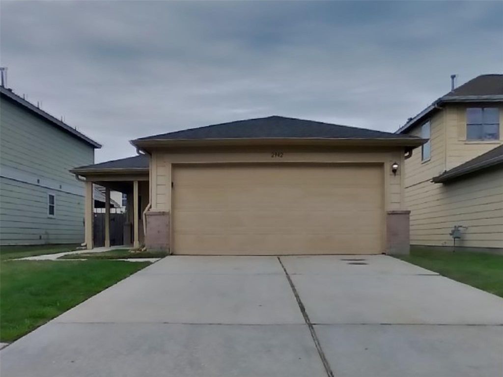 2942 Yearling Colt Court, Houston, TX 77038