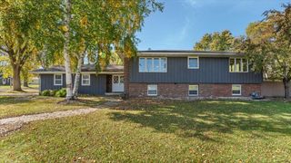 900 13th Avenue SW, Willmar, MN 56201
