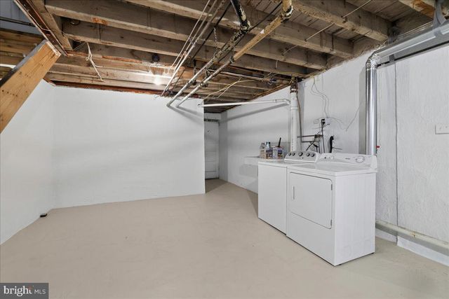 342 HUNTLEY RD, Upper Darby, PA 19082