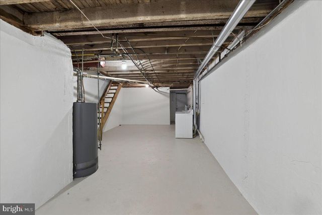 342 HUNTLEY RD, Upper Darby, PA 19082