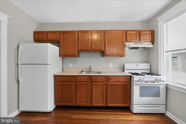 342 HUNTLEY RD, Upper Darby, PA 19082