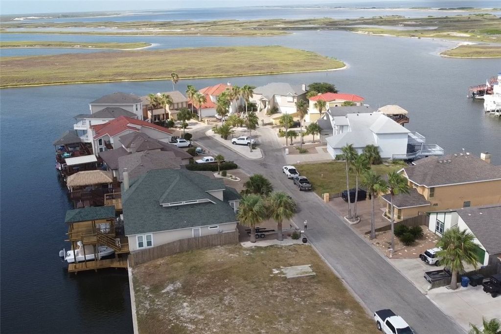 15342 Key Largo Ct, Corpus Christi, TX 78418 — photo 3