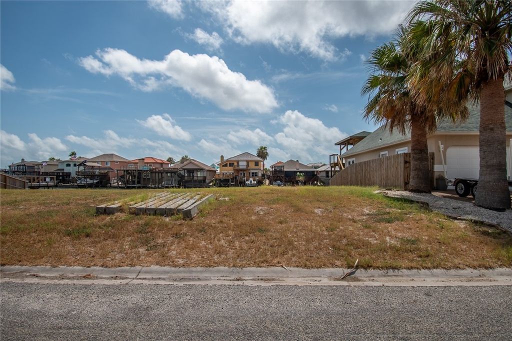 15342 Key Largo Ct, Corpus Christi, TX 78418 — photo 5