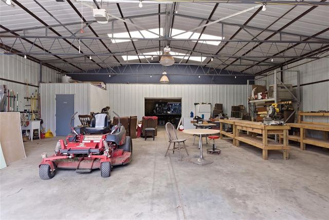 13601 N Post Road, Jones, OK 73049