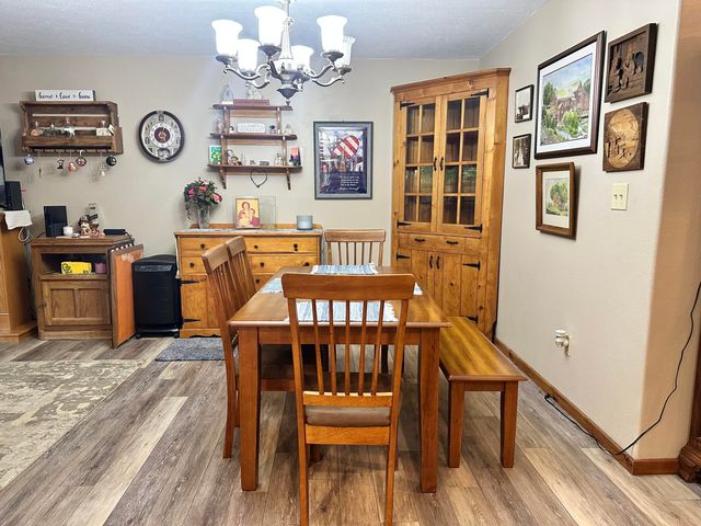 19722 Riverlane, Wheatland, MO 65779