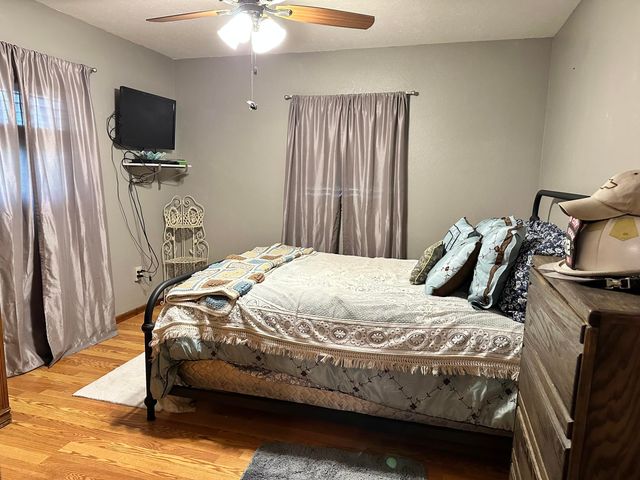 19722 Riverlane, Wheatland, MO 65779