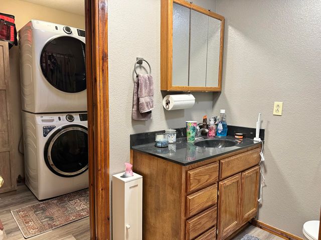 19722 Riverlane, Wheatland, MO 65779