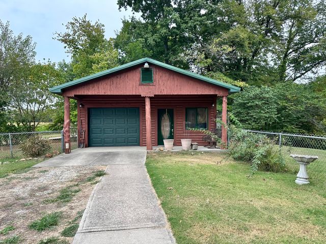 19722 Riverlane, Wheatland, MO 65779