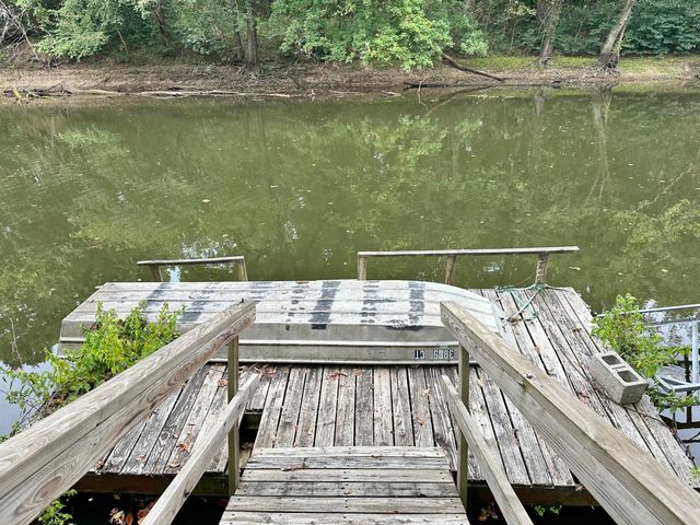 19722 Riverlane, Wheatland, MO 65779