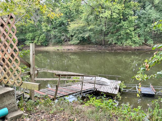 19722 Riverlane, Wheatland, MO 65779