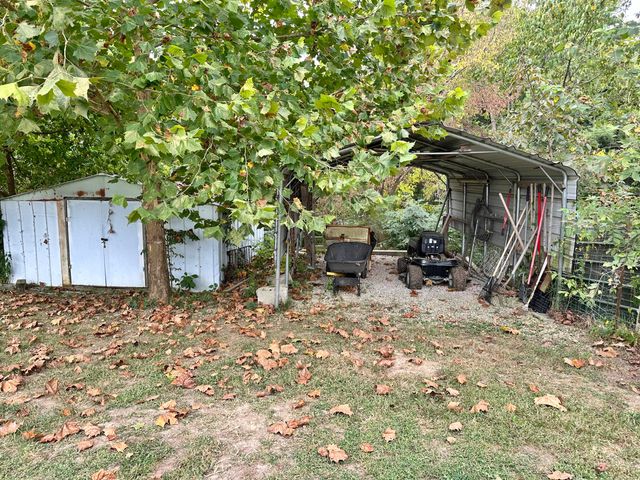 19722 Riverlane, Wheatland, MO 65779