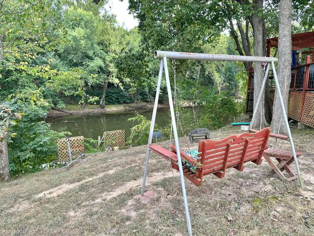 19722 Riverlane, Wheatland, MO 65779