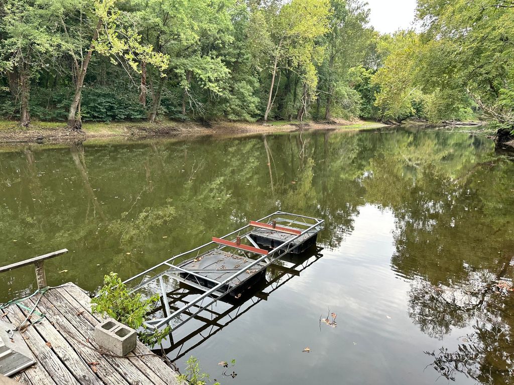 19722 Riverlane, Wheatland, MO 65779