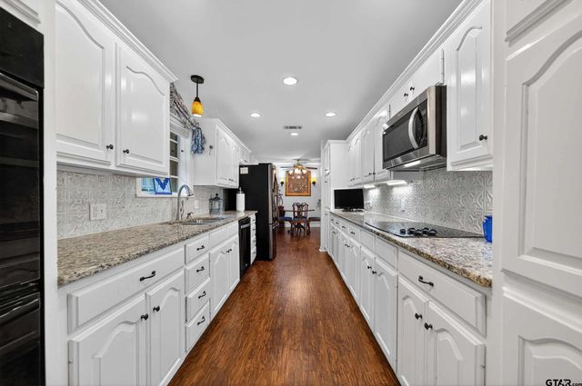 13326 County Road 2278, Tyler, TX 75707