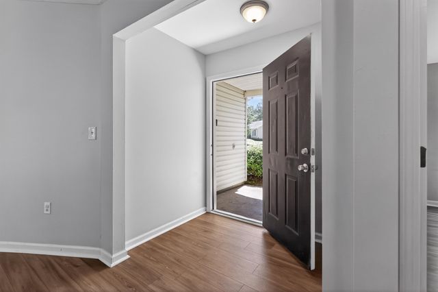 1852 Tamara Way, Spartanburg, SC 29301