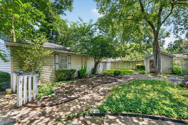 538 Hambrick Road, Dallas, TX 75218