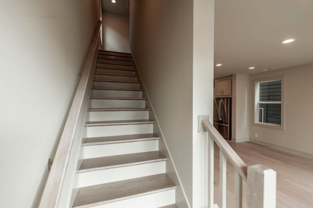 313 Edith Cir, Nashville, TN 37208