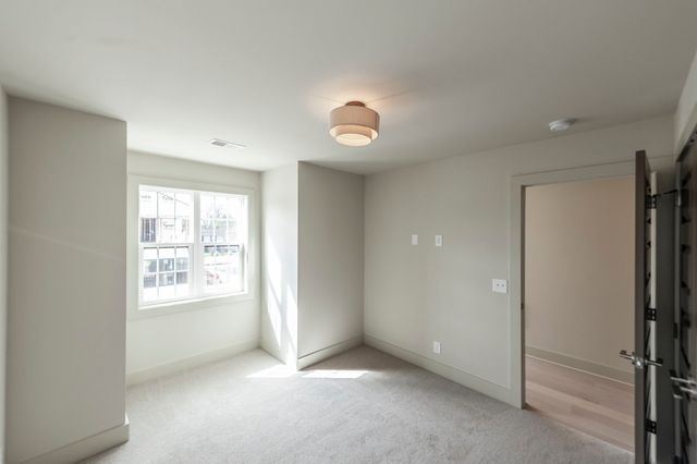 313 Edith Cir, Nashville, TN 37208