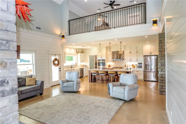 7105 Watermelon Road, Snook, TX 77879