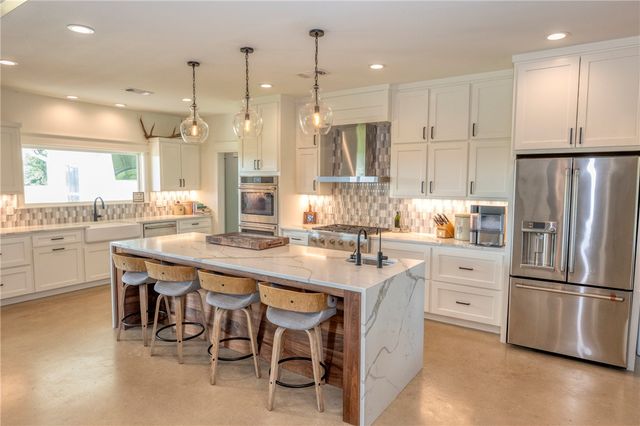 7105 Watermelon Road, Snook, TX 77879