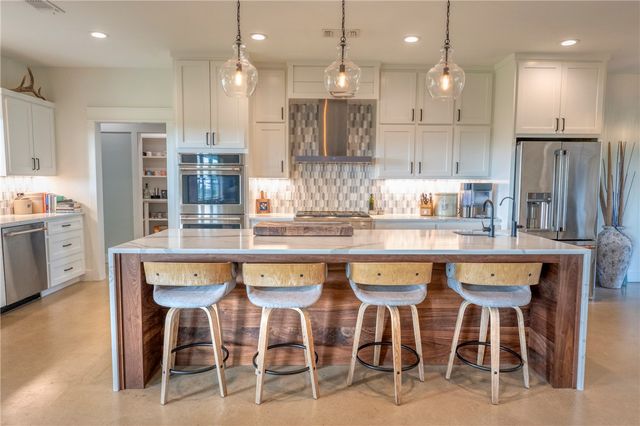 7105 Watermelon Road, Snook, TX 77879