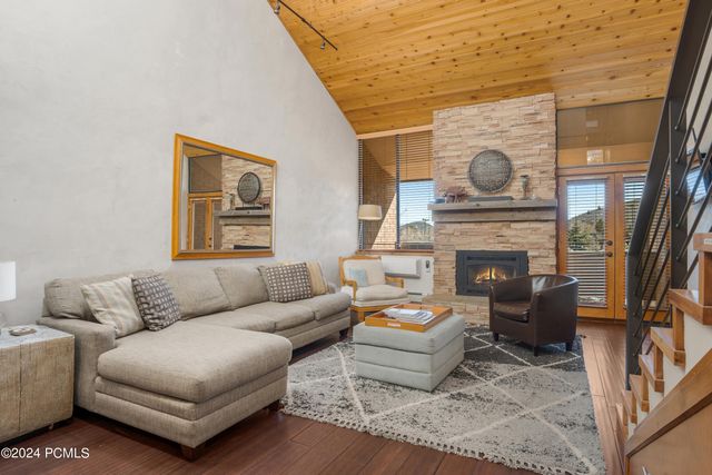 1710 Captain Molly Drive 318, Park City, UT 84060