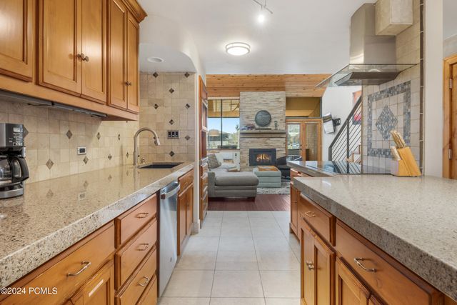 1710 Captain Molly Drive 318, Park City, UT 84060