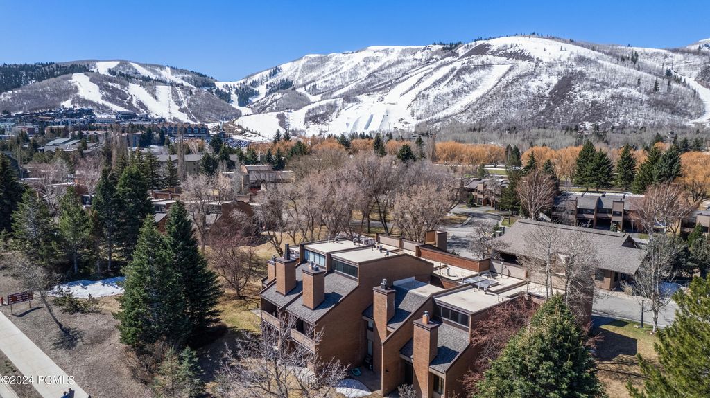 1710 Captain Molly Drive 318, Park City, UT 84060