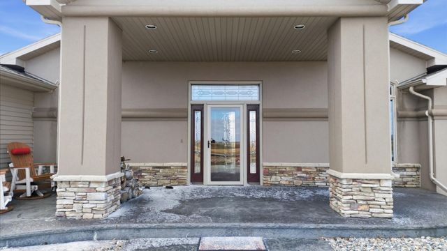 16496 42nd Street SE, Mapleton, ND 58059