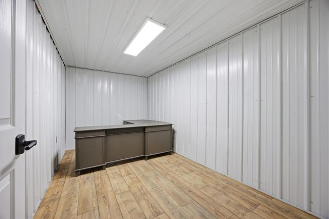 16496 42nd Street SE, Mapleton, ND 58059