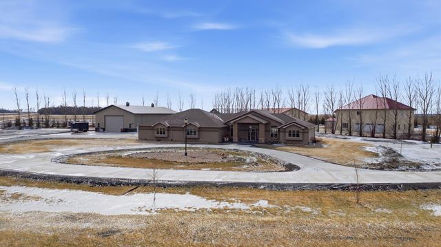 16496 42nd Street SE, Mapleton, ND 58059