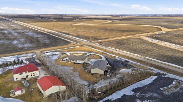 16496 42nd Street SE, Mapleton, ND 58059