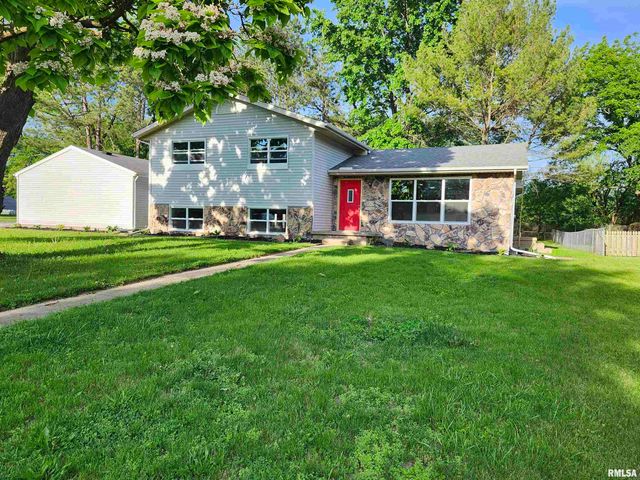 716 N Trade Wind Drive, Peoria, IL 61604