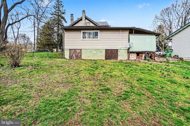 2934 VALLEY RD, Marysville, PA 17053