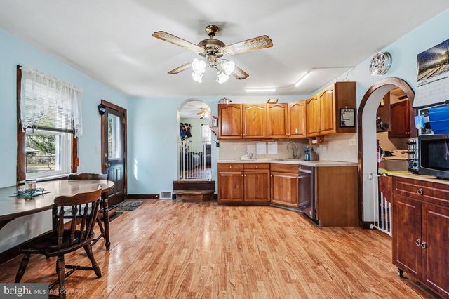 2934 VALLEY RD, Marysville, PA 17053