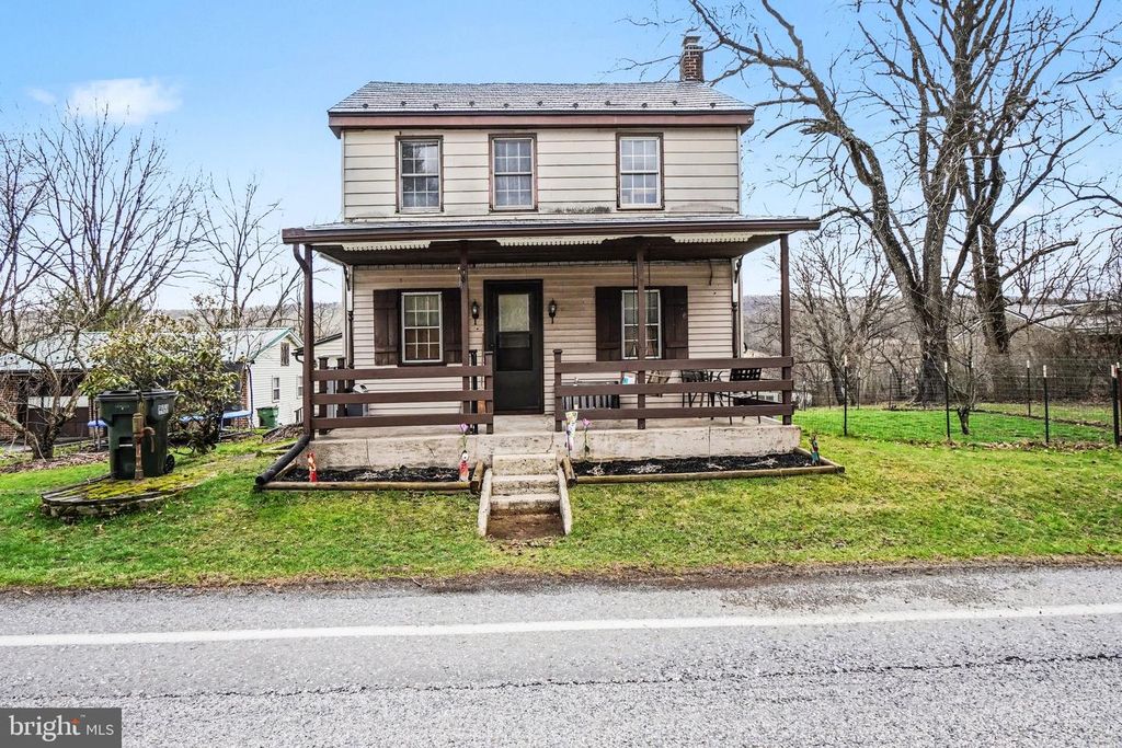 2934 VALLEY RD, Marysville, PA 17053