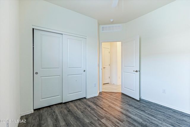 11296 S Weismann Drive, Vail, AZ 85641