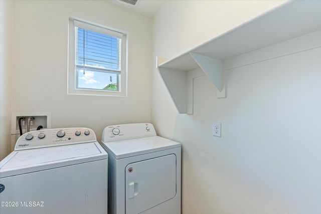 11296 S Weismann Drive, Vail, AZ 85641