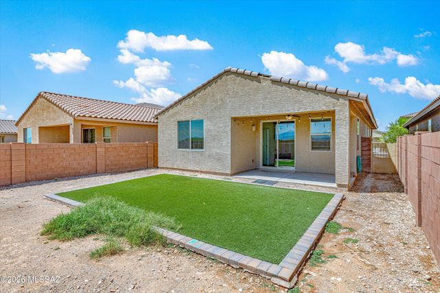 11296 S Weismann Drive, Vail, AZ 85641