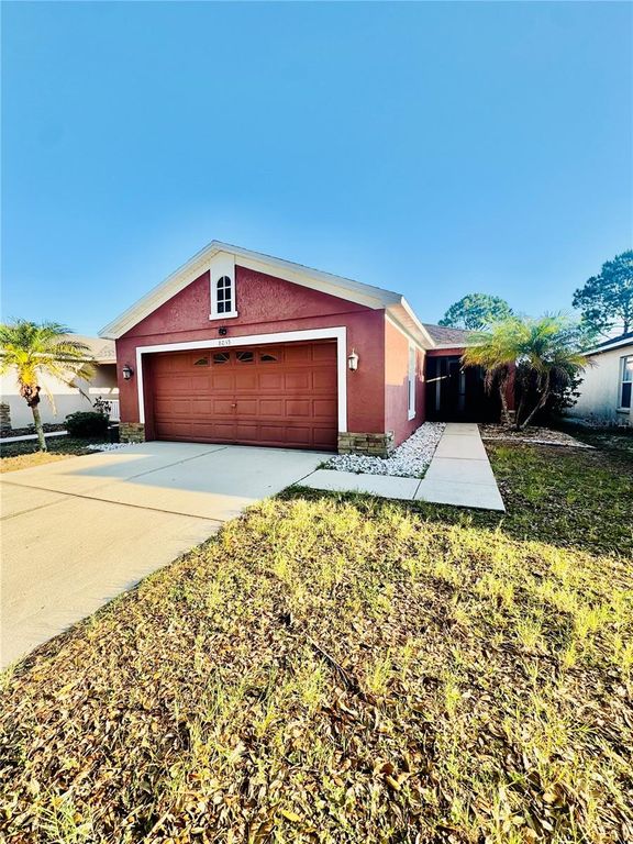 8035 CANTERBURY LAKE BOULEVARD, Tampa, FL 33619